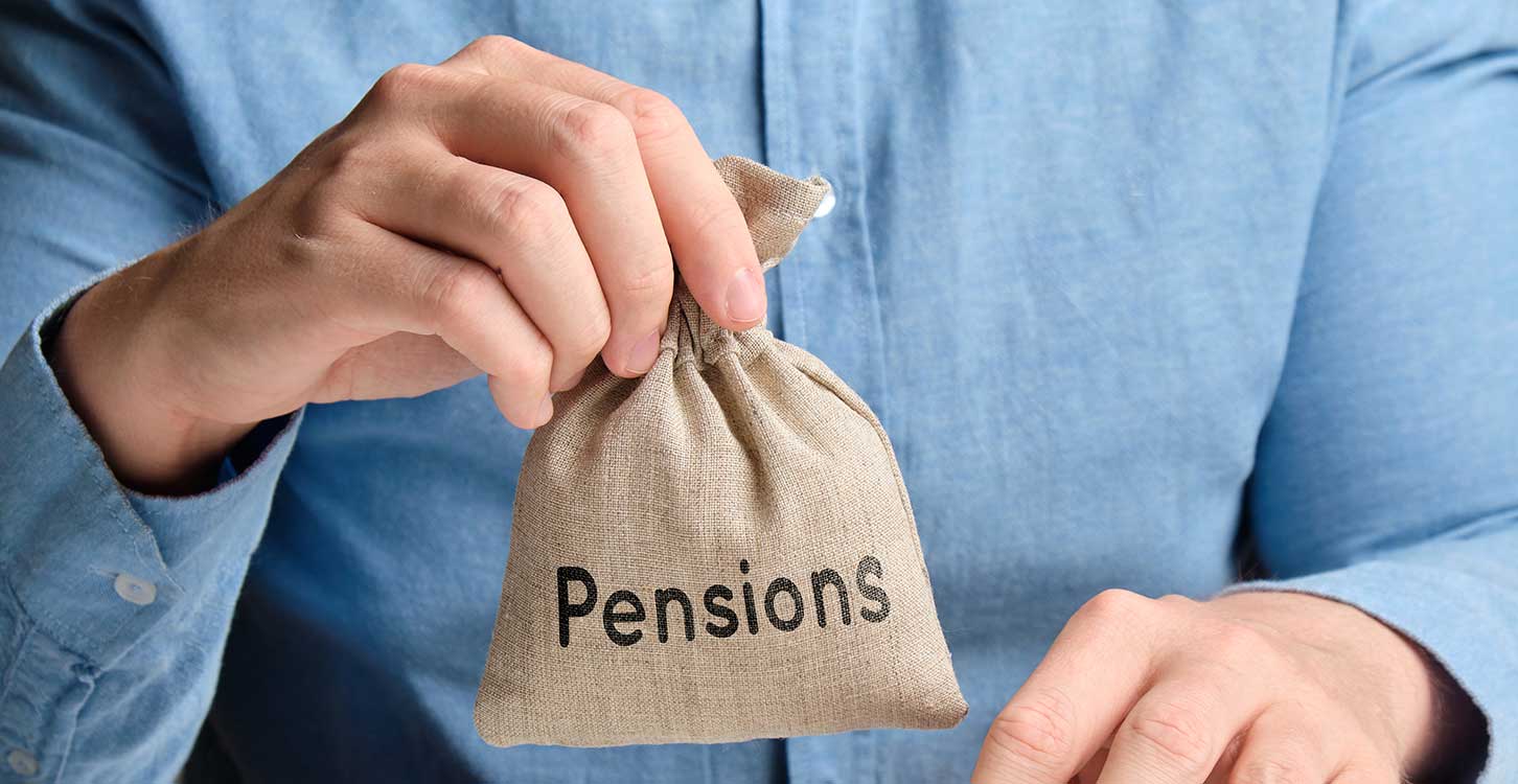 Pension and decumulation